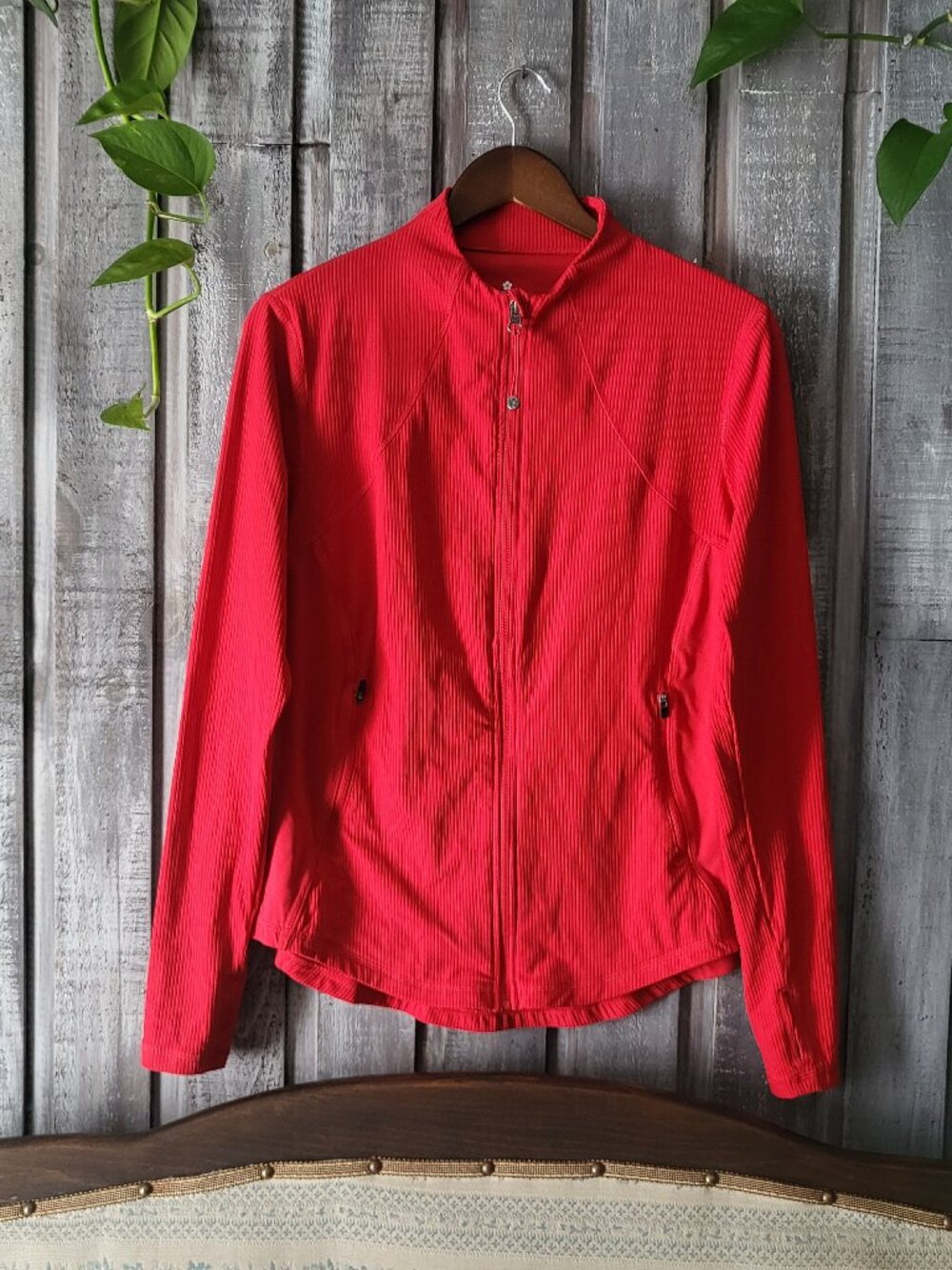 Ribbed Yoga Jacket Red Full Zip Size M Activewear